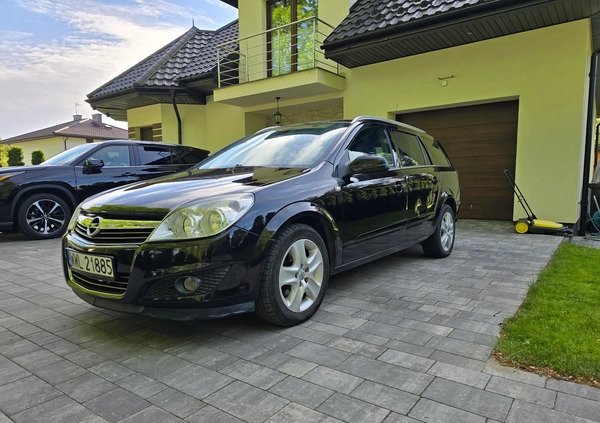 Opel Astra cena 7000 przebieg: 274000, rok produkcji 2007 z Kobyłka małe 277